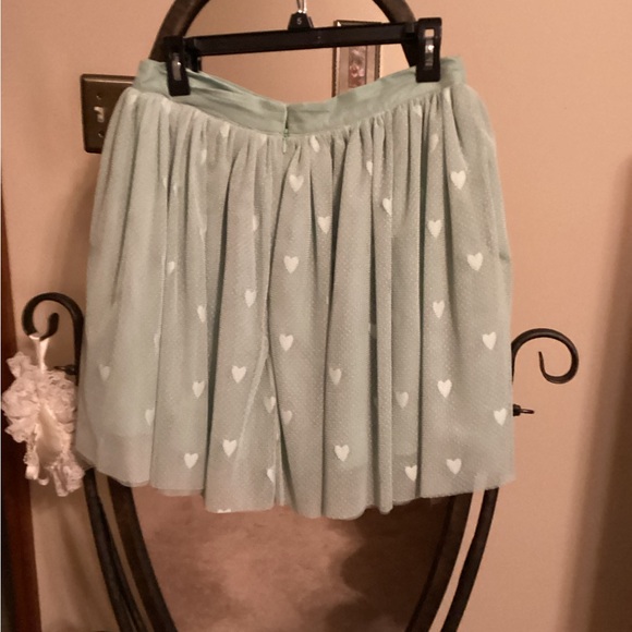 Unique Vintage Mint Skirt - Picture 2 of 5